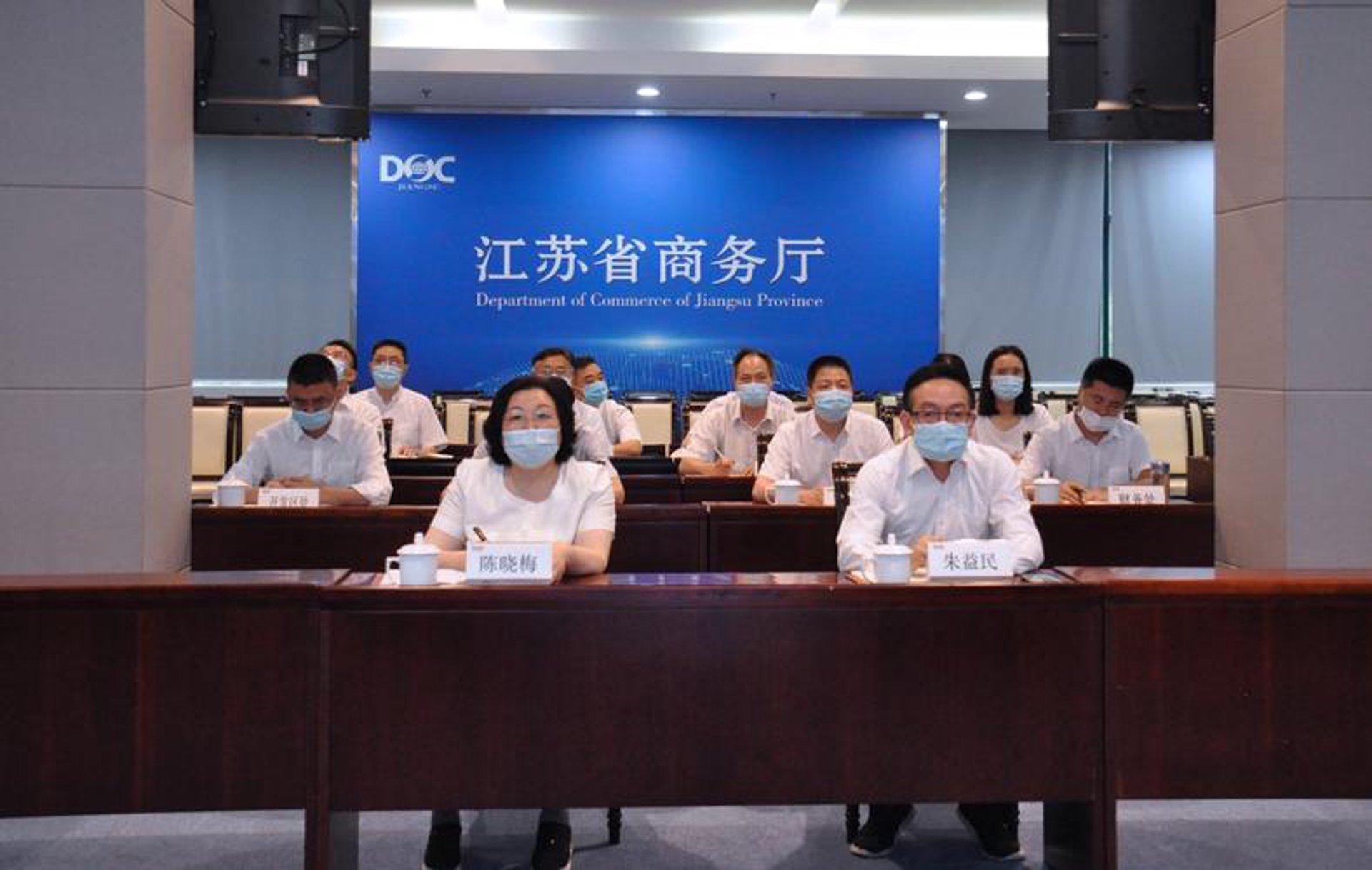 海口广告设计:创意与市场的完美碰撞